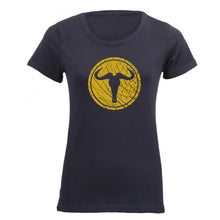 T-Shirt | Wildebeest Skull on Elephant Skin
